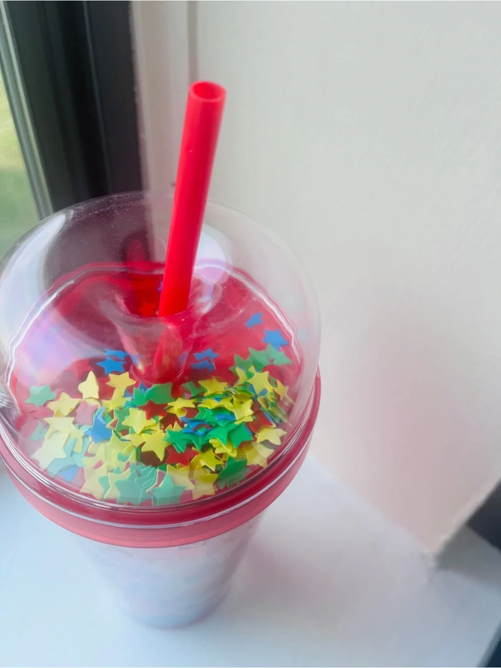 Super Mario Bros. x Miniso Kids Tumbler Red Shake Up Star Top With Straw